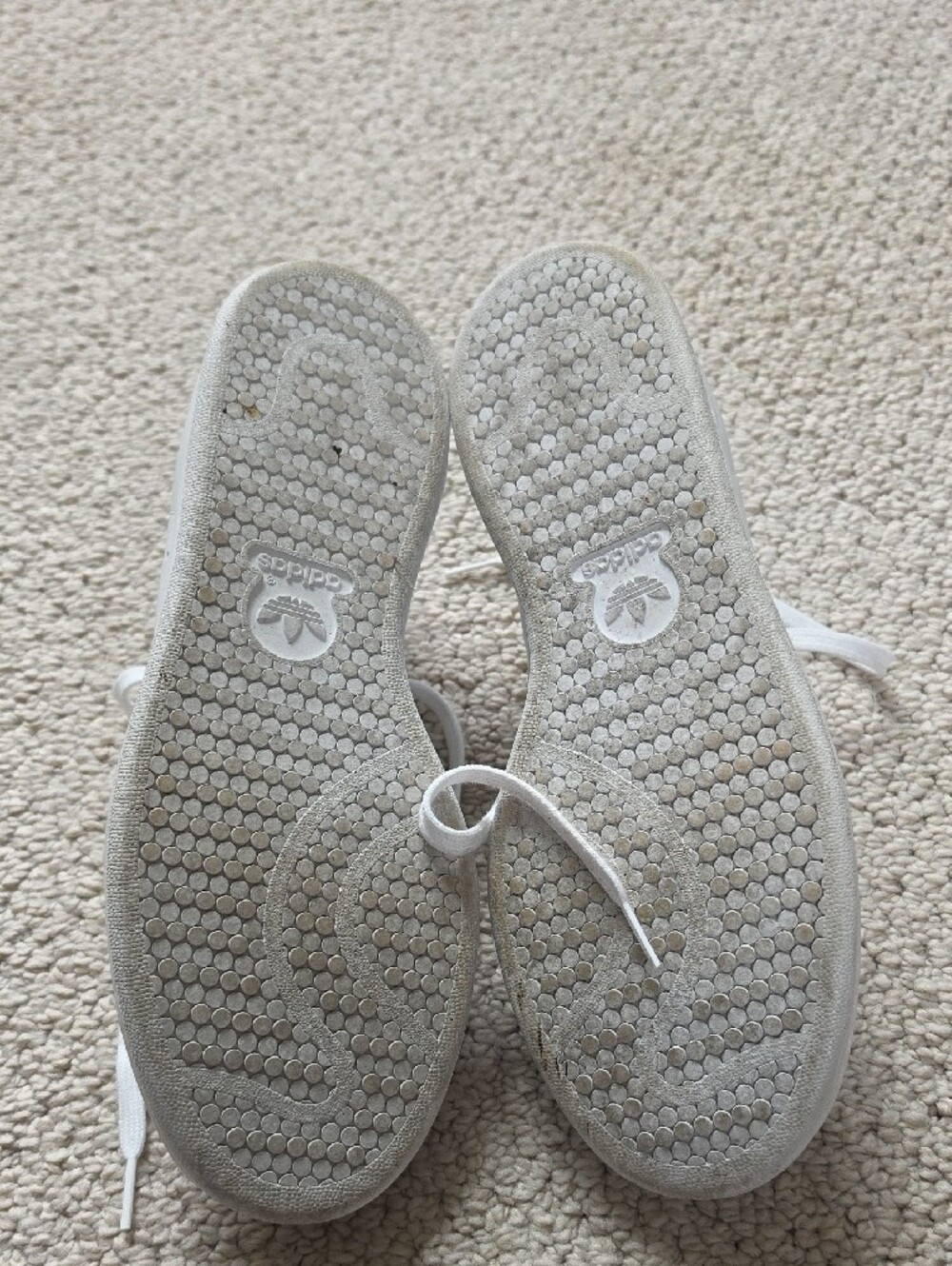 adidas Stan Smith White & Green Leather Sneakers - Picture 5 of 5